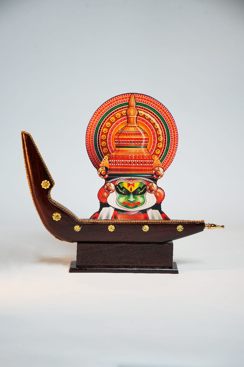 KERALA BOAT MINIATURE